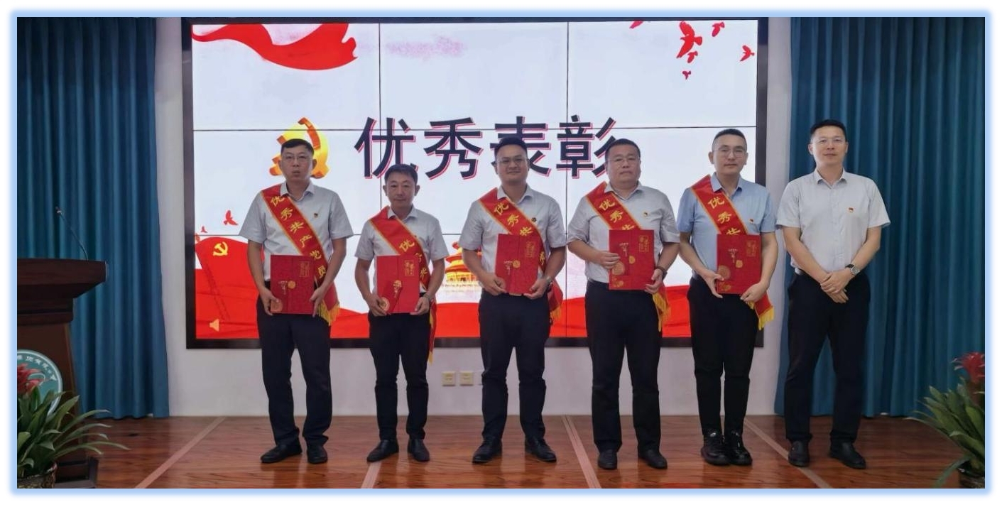 图片2.jpg 图片2.jpg